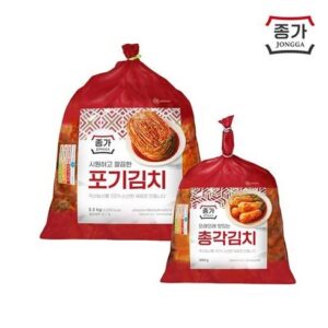 끊임없이 사랑받는 중부식 포기김치 11kg  포기김치(중부식 900g 산뜻함UP