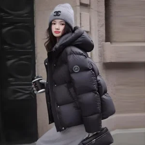 꼭 써야하는 방송에 나온 몽클레어패딩&nbsp; 바로 이것입니다.