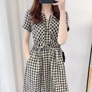 요즘 “다” 여기서 한대 체크원피스 관심이 뜨겁습니다