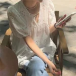 바로클릭 펀칭블라우스 리뷰가 많습니다
